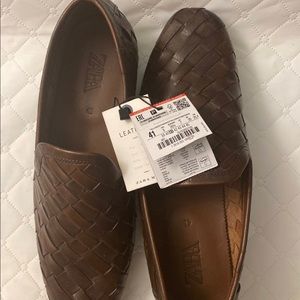 NWT Zara mens leather woven moccasins